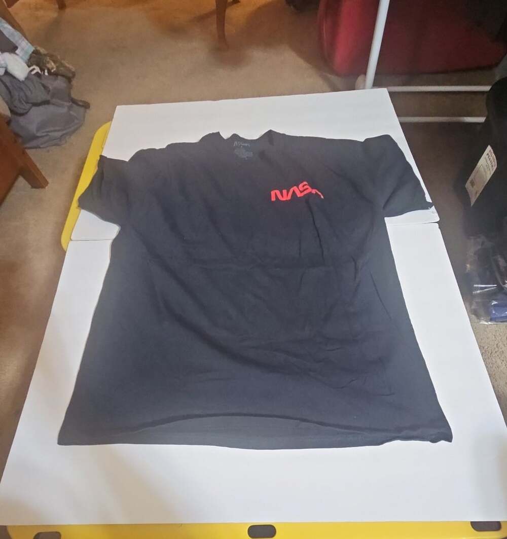 NASA T-Shirt Size XL Black Space Patches Graphic Tee